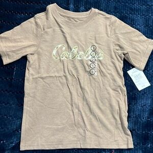 BNWT kids Cabela’s t-shirt